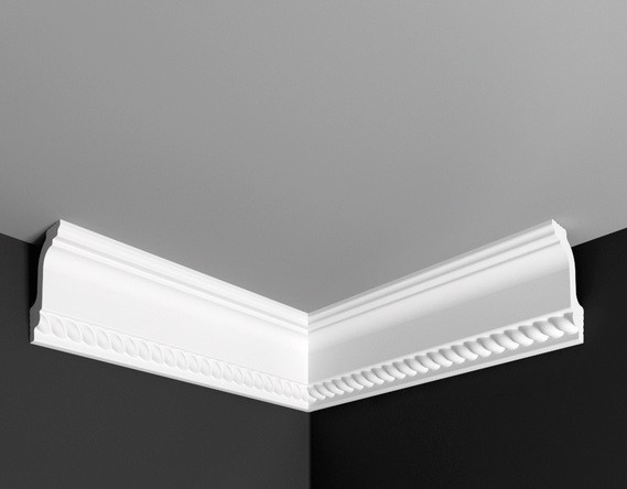 Угол внутренний к плинтусу Де-Багет ДП 07/60 белый полистирол