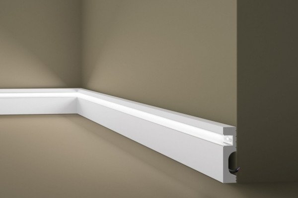 Напольный плинтус под скрытую LED подсветку NMC Wallstyl IL11 80х20 мм 200 см белого цвета