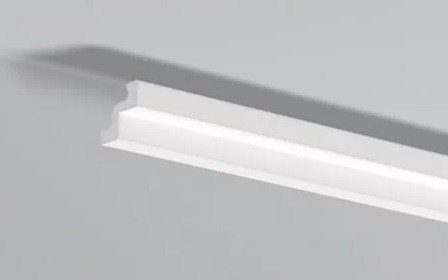 Декоративный потолочный плинтус NMC Nomastyl ST2 50х50 200 см белого цвета