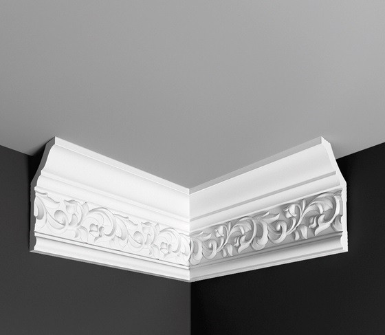 Угол внутренний к плинтусу Де-Багет ДП 39/90 белый полистирол