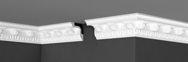 Потолочный плинтус 71х71 мм Де-Багет Декор ДП 21/100 белый полистирол 200 см