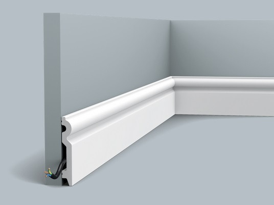 Напольный плинтус 99х15 мм с кабель-каналом Orac Decor Duropolymer SX137 белый 2 м